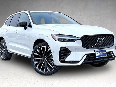 New 2026 Volvo XC60 T8 Ultra w/ Protection Package Premier image 2