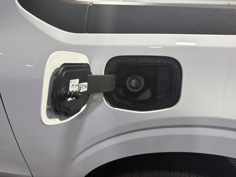 New 2026 Ford Maverick XL AWD/4WD image 37