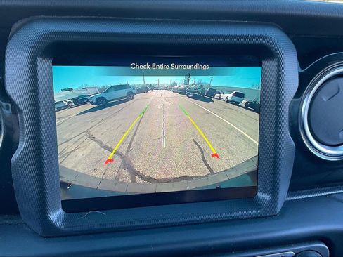 Certified 2023 Jeep Wrangler Unlimited Sahara image 19