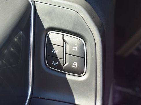 Used 2024 Ford F150 Lariat w/ Equipment Group 502A High AWD/4WD image 21