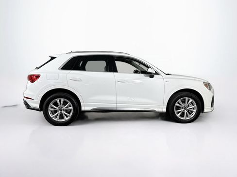 Used 2024 Audi Q3 2.0T Premium Plus w/ Premium Plus Package AWD/4WD image 6