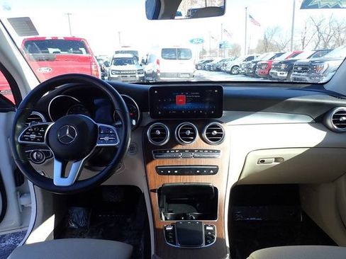 Used 2022 Mercedes-Benz GLC 300 4MATIC image 20