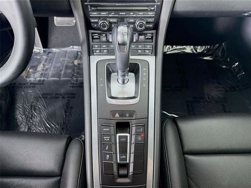 Used 2014 Porsche 911 Targa 4S image 19