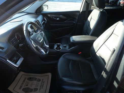 Used 2019 GMC Terrain SLT w/ Preferred Package image 10