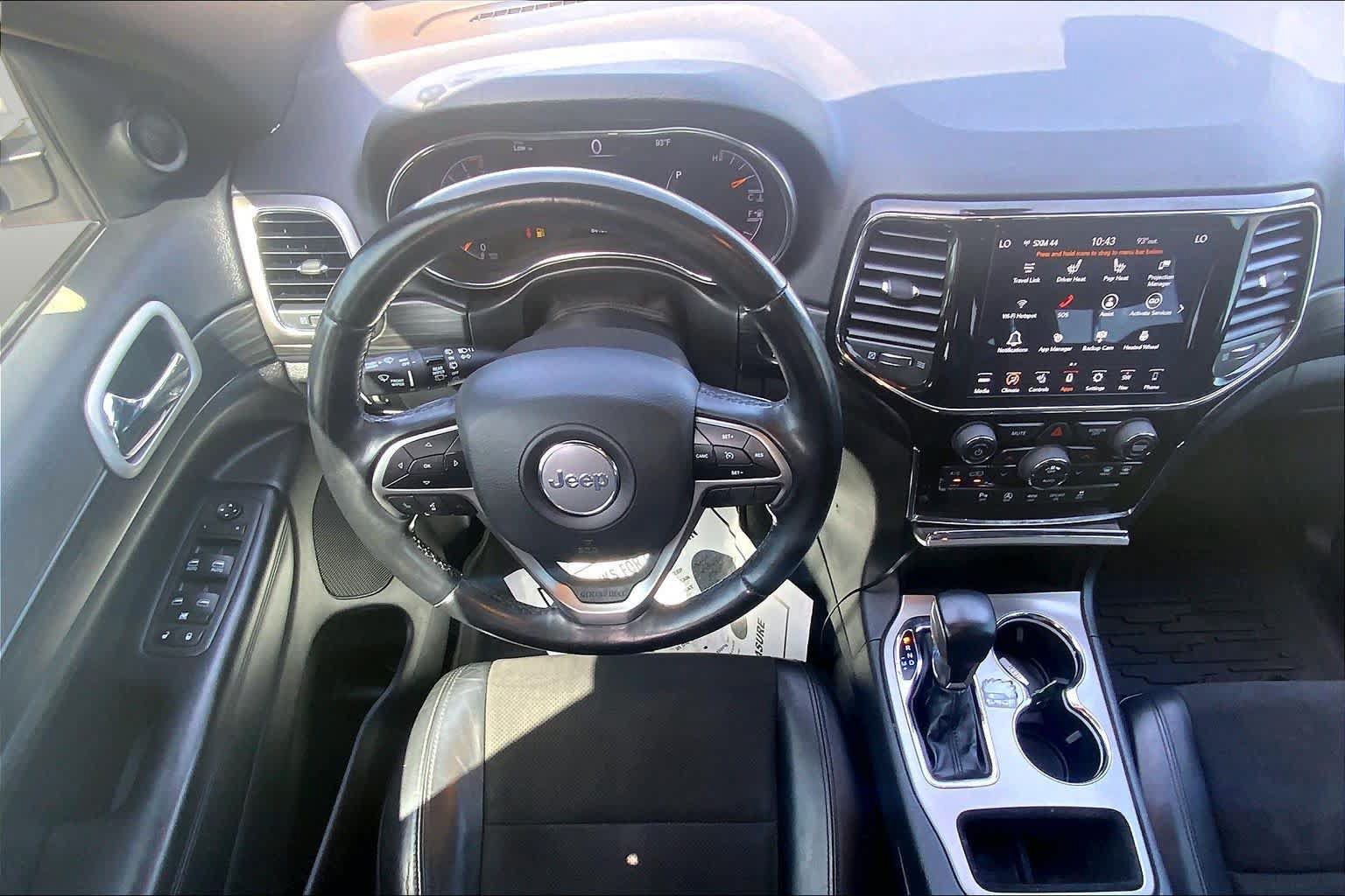 Certified 2022 Jeep Grand Cherokee Laredo X RWD image 6