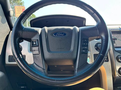 Used 2014 Ford F150 FX4 w/ Equipment Group 402A Luxury AWD/4WD image 29