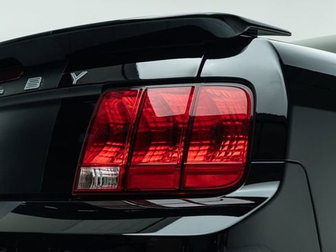 Used 2009 Ford Mustang Shelby GT500 image 15