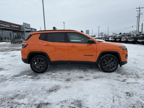 New 2026 Jeep Compass Latitude image 2