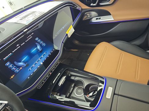 New 2026 Mercedes-Benz E 53 AMG e 4MATIC Sedan image 24