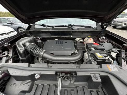 Used 2020 GMC Acadia SLT w/ Premium Package FWD image 29