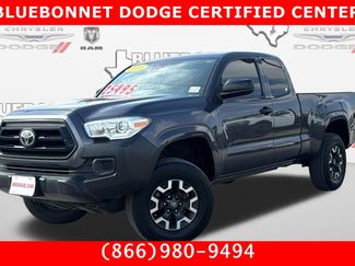 Used 2020 Toyota Tacoma SR video 1