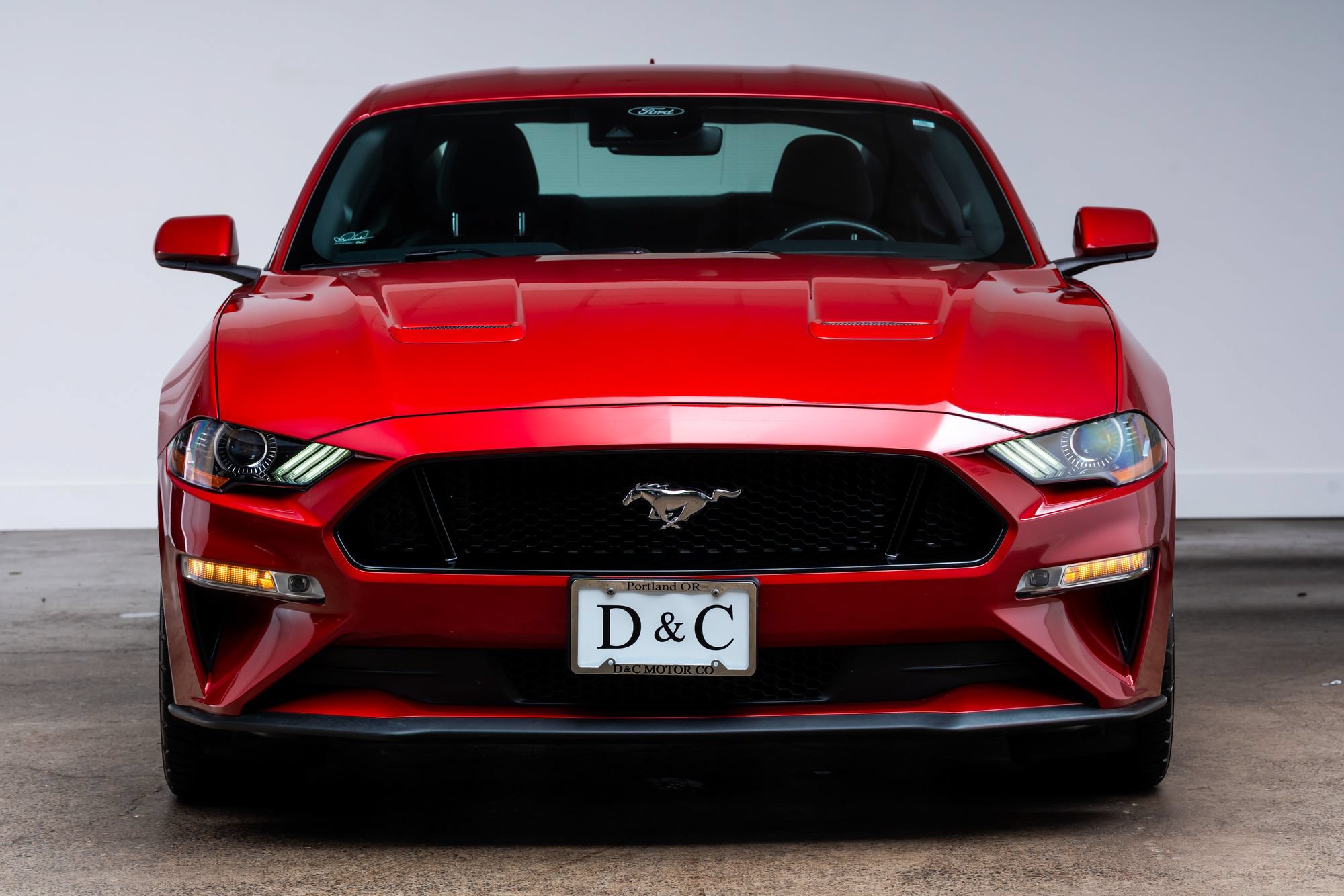 Used 2021 Ford Mustang GT RWD image 2