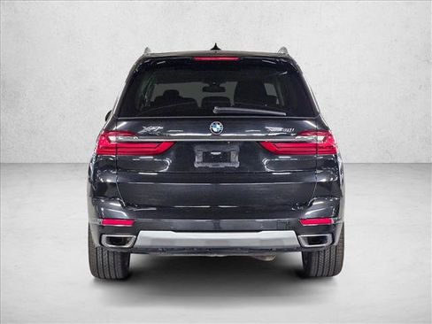 Used 2021 BMW X7 xDrive40i w/ Parking Assistance Package image 7