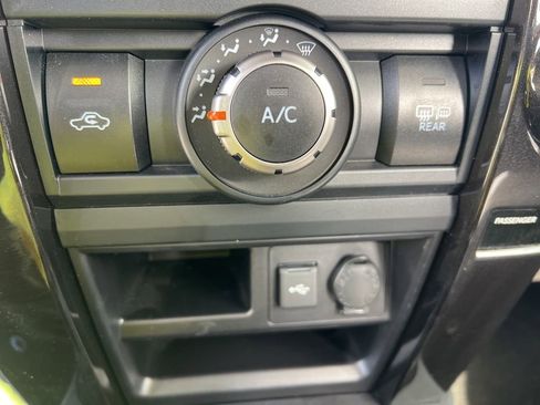 Used 2024 Toyota 4Runner TRD Off-Road Premium w/ Moonroof Package image 50