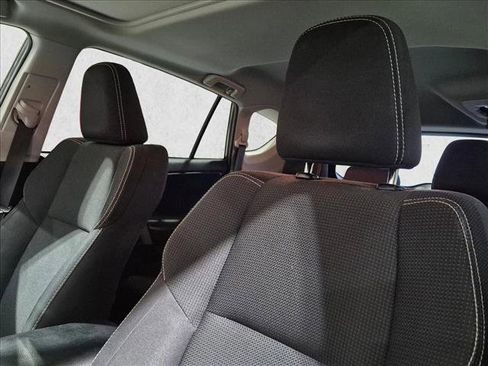 Used 2018 Toyota RAV4 XLE w/ Plus Extra Value Package image 13