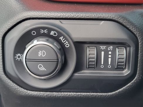 Used 2022 Jeep Gladiator Rubicon w/ Trailer Tow Package image 19