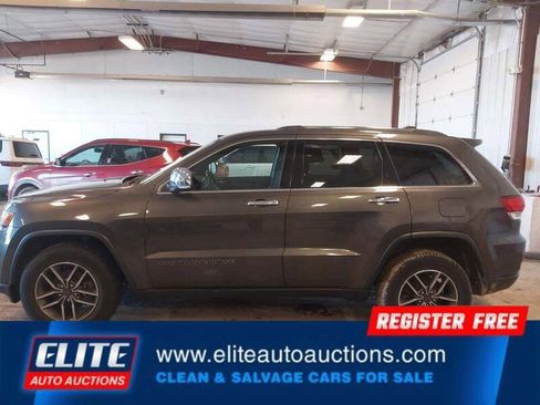 Used 2020 Jeep Grand Cherokee Limited image 28