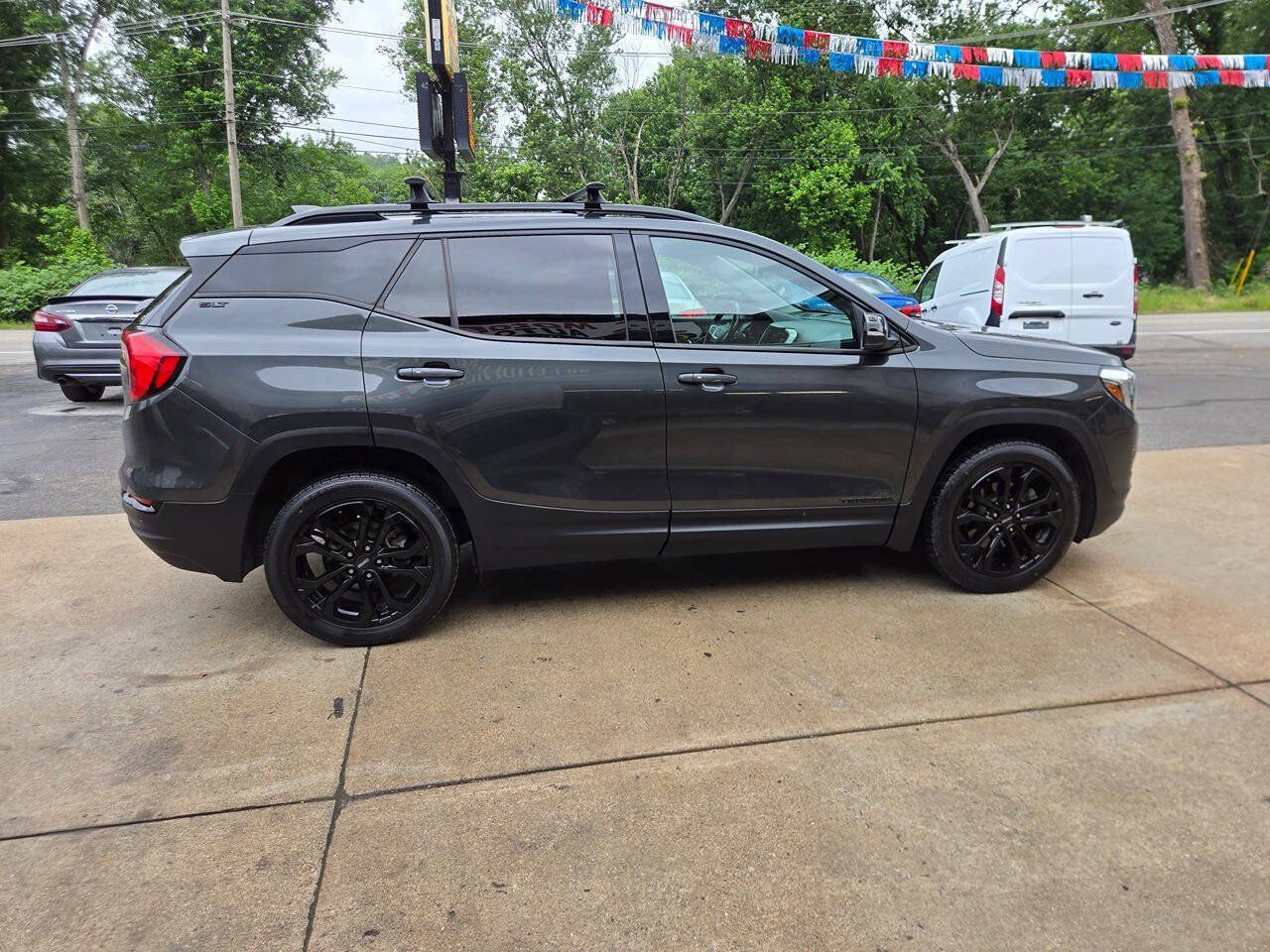 Used 2020 GMC Terrain SLT w/ Preferred Package AWD/4WD image 8