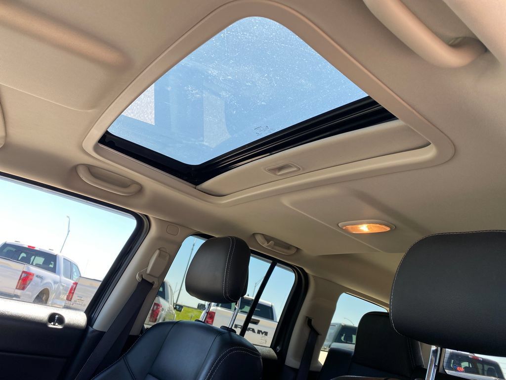 Used 2017 Jeep Patriot High Altitude AWD/4WD image 21