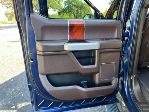 Used 2019 Ford F150 King Ranch w/ Equipment Group 601A Luxury RWD image 26