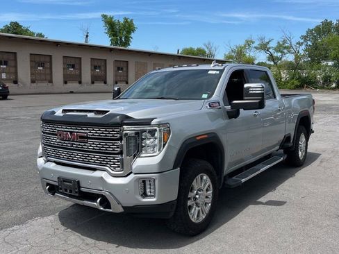 Used 2021 GMC Sierra 2500 Denali AWD/4WD image 1