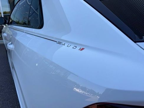 Used 2026 Audi RS Q8 performance AWD/4WD image 4