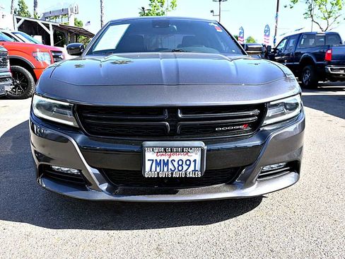 Used 2015 Dodge Charger R/T w/ Plus Group RWD image 2
