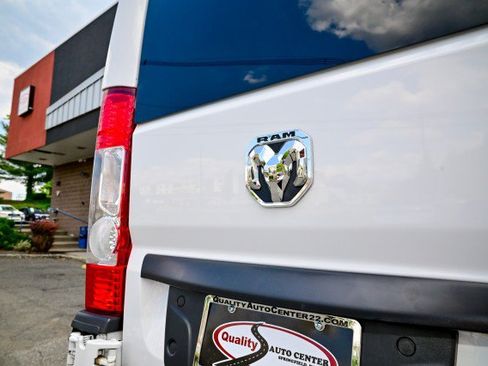 Used 2025 RAM ProMaster 2500 w/ U-Haul Equipment Group FWD image 36