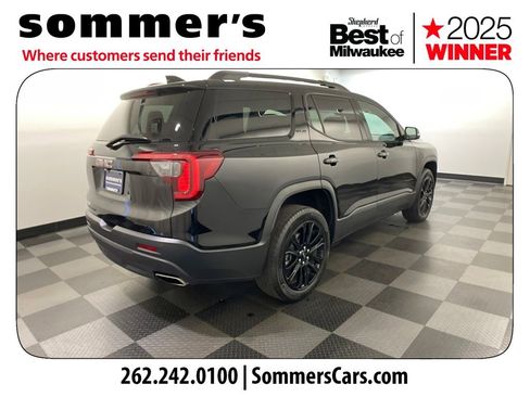 Used 2023 GMC Acadia SLE w/ Elevation Edition image 5