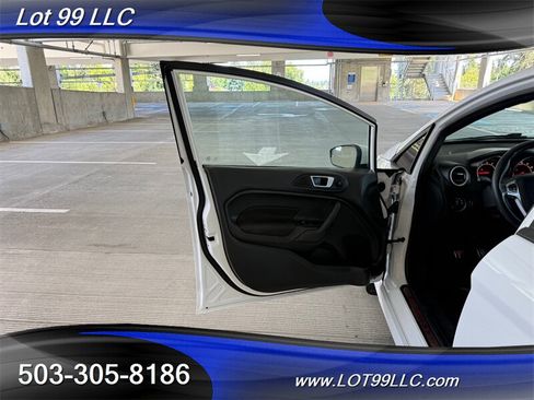Used 2014 Ford Fiesta ST FWD image 31