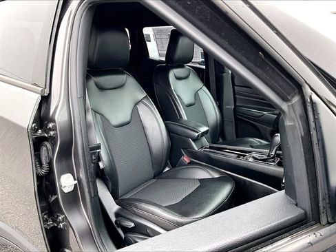 Used 2022 Jeep Compass Altitude w/ Sun and Sound Group image 11