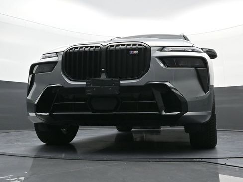 Used 2025 BMW X7 M60i w/ Executive Package AWD/4WD image 23