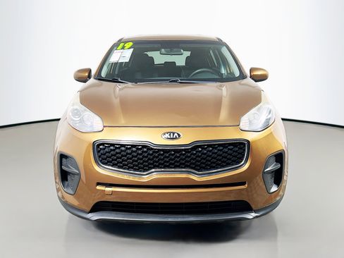 Used 2019 Kia Sportage LX FWD image 11