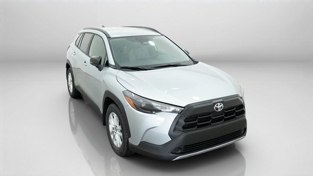 New 2026 Toyota Corolla Cross LE FWD image 18