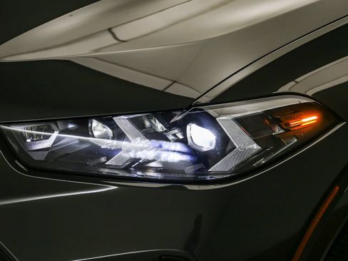 Certified 2025 BMW X6 M60i AWD/4WD image 8
