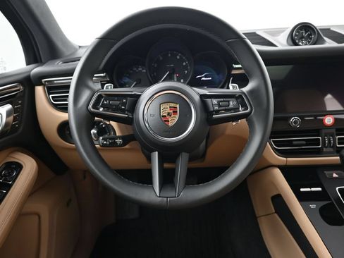 Used 2026 Porsche Macan AWD/4WD image 13