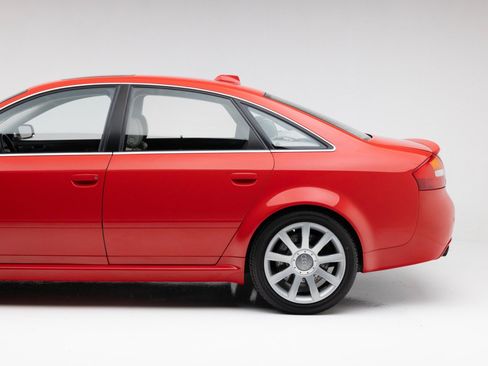 Used 2003 Audi RS 6 AWD/4WD image 19