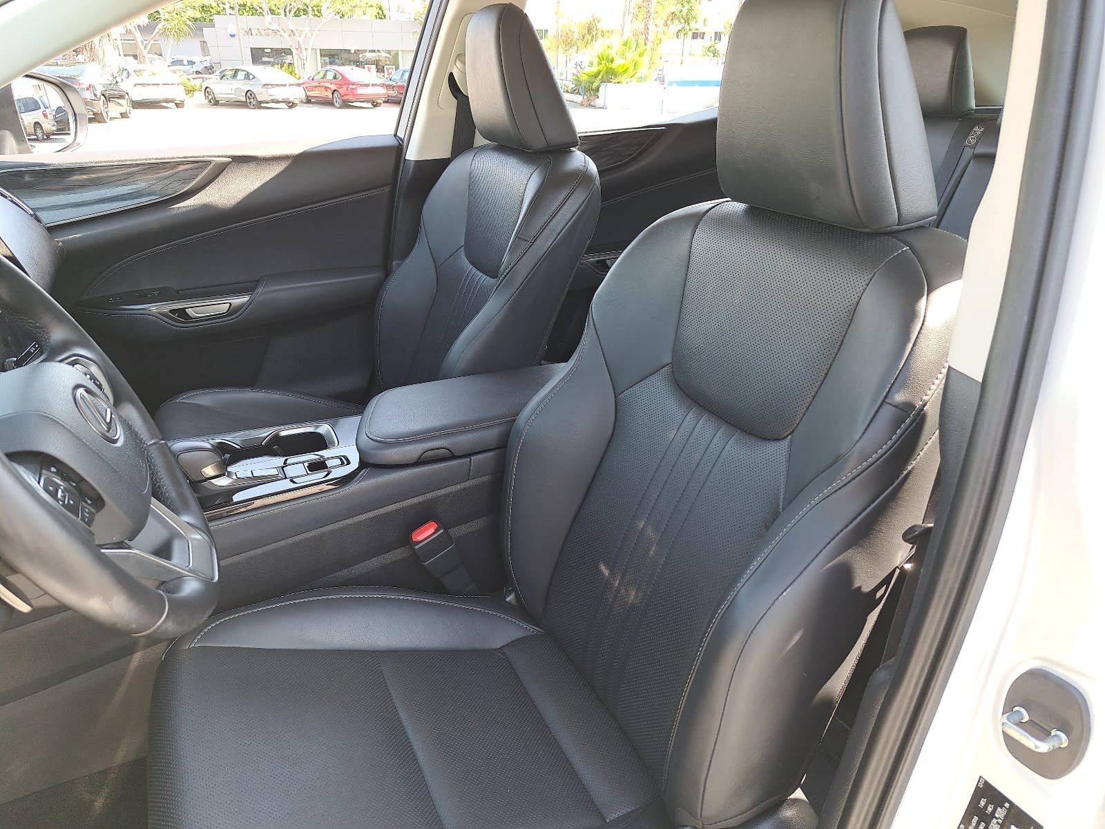 Used 2024 Lexus NX 250 FWD w/ Premium Package image 17