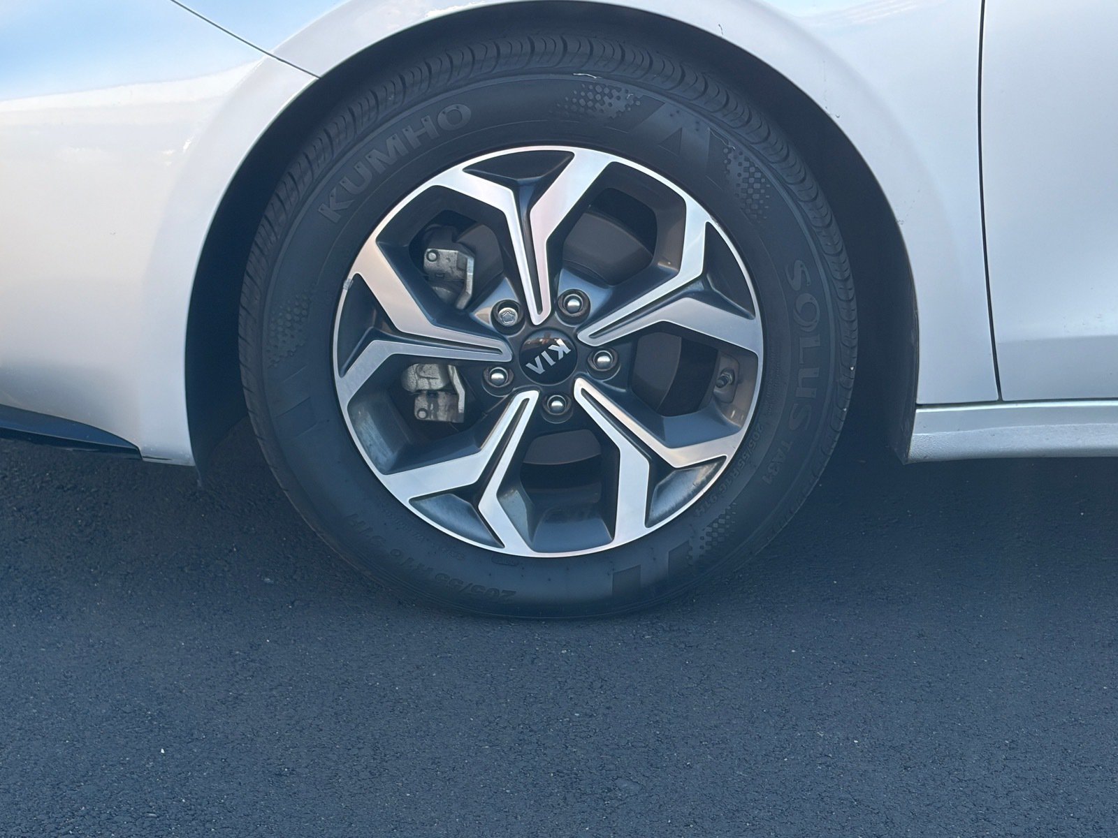 Certified 2021 Kia Forte LXS FWD image 6