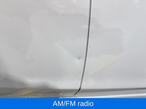 Used 2017 Subaru Impreza 2.0i AWD/4WD image 2