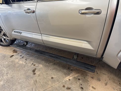 Used 2023 Toyota Tundra Capstone AWD/4WD image 10