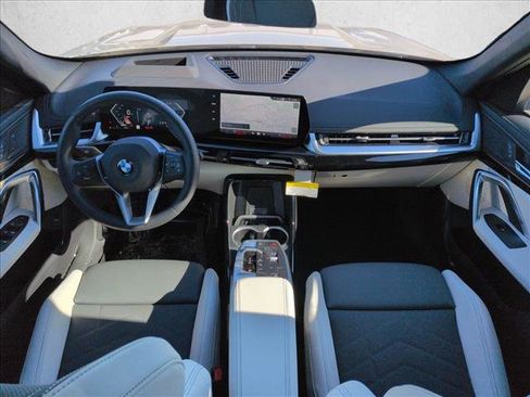 New 2026 BMW X1 xDrive28i image 15