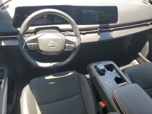 Used 2024 Nissan Ariya FWD image 13