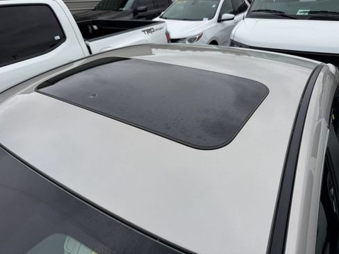 Used 2025 MAZDA MAZDA3 s FWD image 18