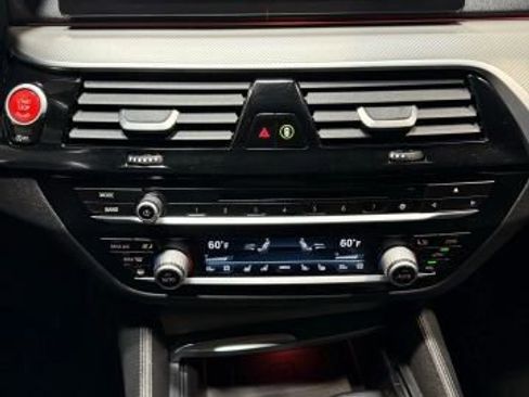 Used 2019 BMW M5 w/ Executive Package image 31
