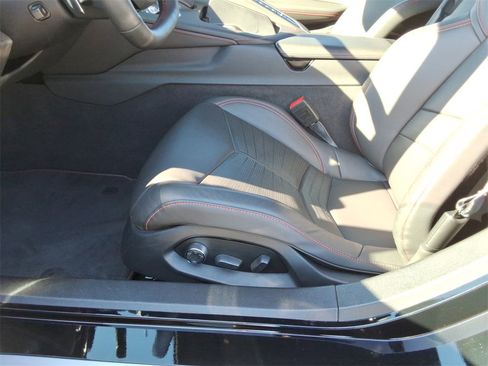 Used 2020 Chevrolet Corvette Stingray Premium Cpe w/ 3LT Preferred Equipment Group image 25