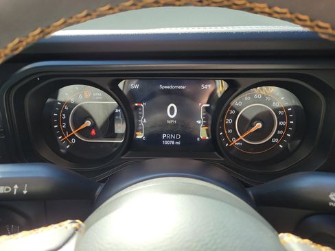 Used 2024 Jeep Gladiator Sport image 22