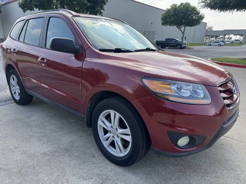 Used 2010 Hyundai Santa Fe SE FWD image 3