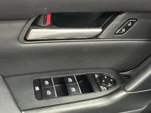 Used 2025 MAZDA CX-50 AWD 2.5 S w/ Preferred Package image 19