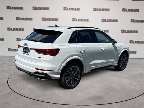 New 2025 Audi Q3 2.0T Premium image 5